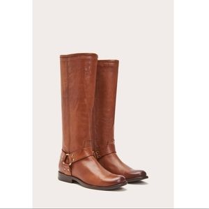 Frye Phillip Harness Tall - Whiskey Tan
